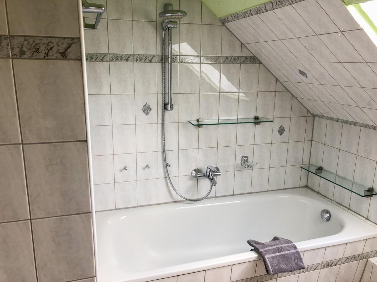 100Qm Ferienwohnung In Halberstadt, Dem Tor Zum Harz Екстер'єр фото
